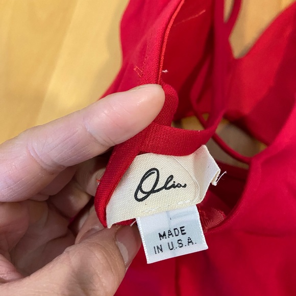 Heart Neckline Red Bodycon Dress with Cut-out and Open Back - Picture 6 of 10